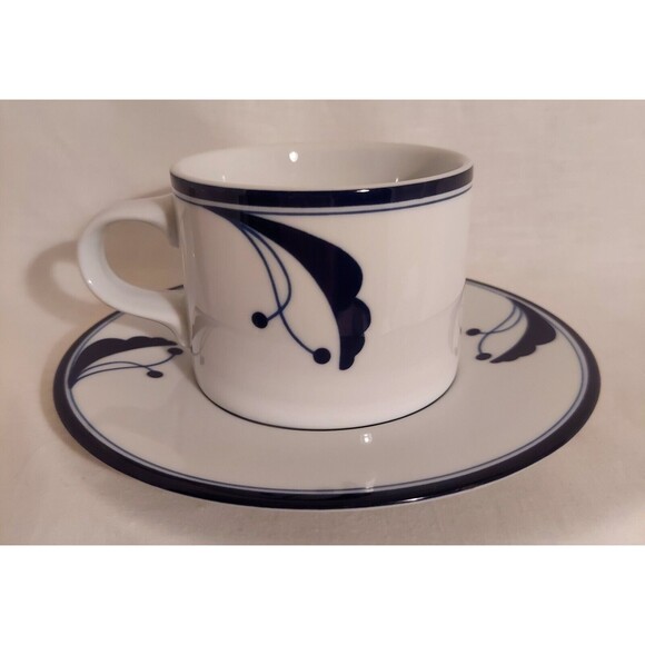 Dansk Flora Bayberry Coffee Tea Cup Mug And Saucer Made In Portugal Blue White - Picture 3 of 11